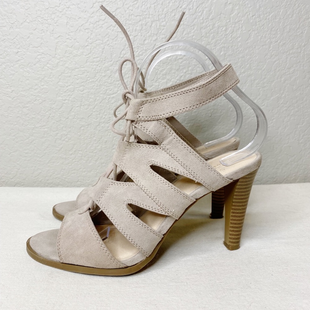 Simply Vera Heels Size 7.5